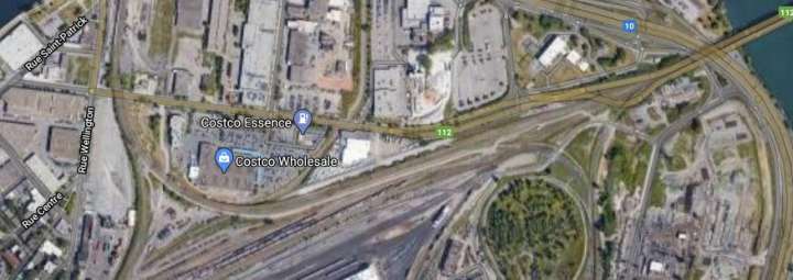 ../Images/Montreal bis zum Fluss.jpg